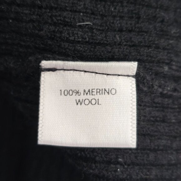Saks Fifth Avenue Cardigan Sweater Womens XL Black 100% Merino Wool Button - Picture 9 of 9
